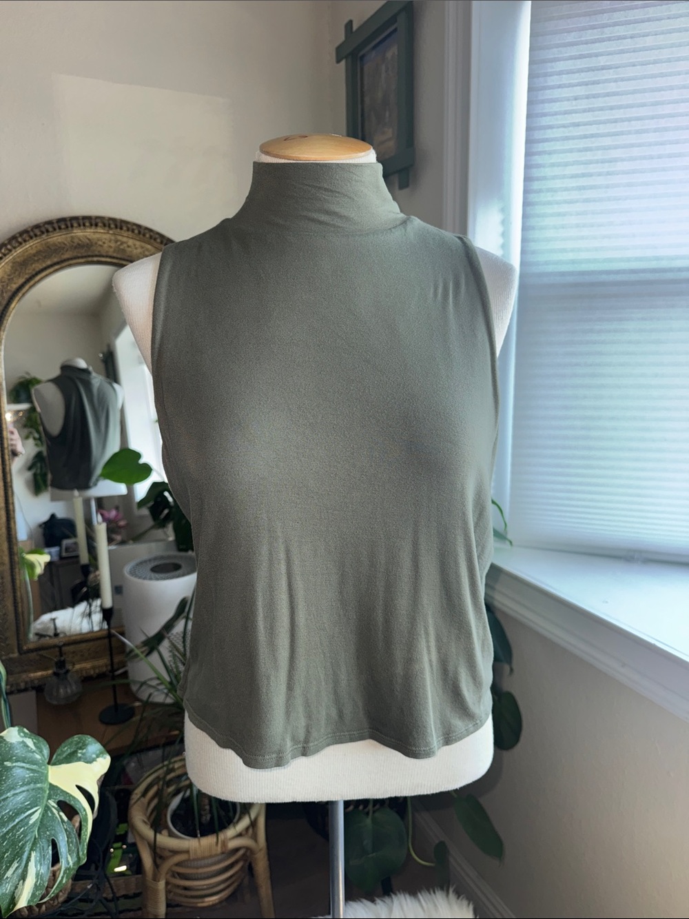 Bar III Olive Green Mock Neck Sleeveless Tank
